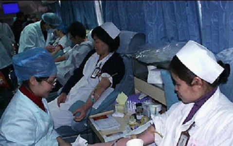 南京神经内科研究院开展无偿献血活动